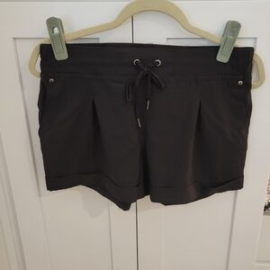 MPG Classic Black Women's Elastic Waist Shorts